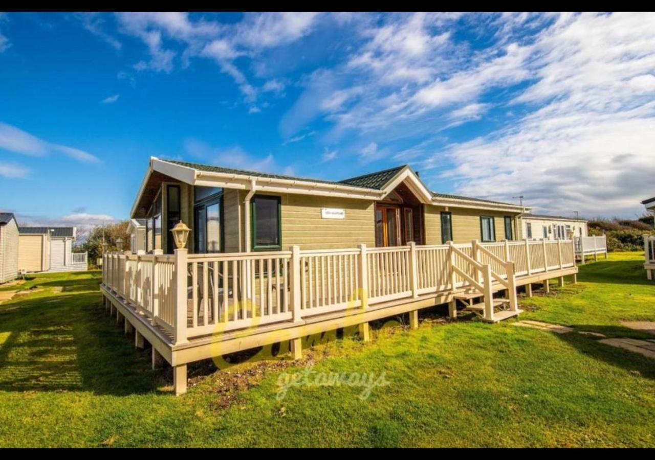 Mp768 - Camber Sands Holiday Park - Huge Lodge - Small Dog Friendly - Sleeps 8 ภายนอก รูปภาพ